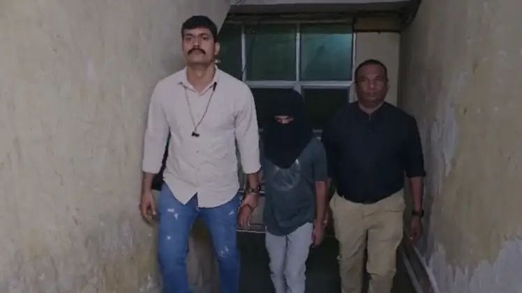 500 रुपयांपुढे विसरला नातं; सख्ख्या लहान भावाची चाकूने भोकसून केली हत्या