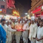शिर्डी येथील ‘महाराष्ट्र मंदिर न्यास परिषदे’त ठरल्याप्रमाणे पंढरपूर येथील संत नामदेव महाराज पायरी येथे ‘मंदिर तेथे सामूहिक आरती’ला प्रारंभ!