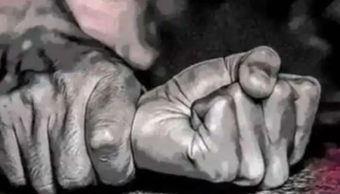 अमरावतीतील मठात तरुणीवर वारंवार बलात्कार, 8 महिन्यांची गर्भवती असताना……..