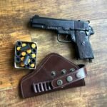 सोलापूर; जन्मठेपेच्या शिक्षेतील फरार आरोपीकडे , मदत करणाऱ्या दोघांकडेही सापडल्या तीन पिस्टल ……