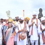 Ashadhi Wari 2025 : हरी नामाच्या गजरात संतश्रेष्ठ श्री ज्ञानेश्वर माऊलींच्या पालखीचे सोलापूर जिल्ह्यात आगमन, धर्मपुरी येथे पालकमंत्री जयकुमार गोरे यांनी केले पालखीचे स्वागत