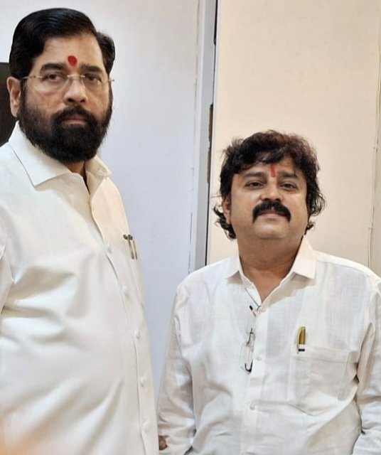 ASHADHI WARI : आषाढी वारीचा भव्य दिव्य सोहळा निर्विघ्नपणे पार पाडल्याबद्दल शासनाचे व प्रशासकीय अधिकारी यांचे शतशः आभार – ओंकार बसवंती (शिवसेना वैद्यकीय मदत कक्ष, जिल्हा प्रमुख, पंंढरपूर मंगळवेढा)