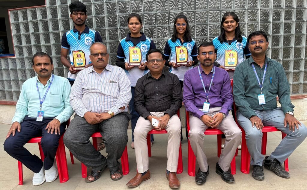 कर्मयोगी इन्स्टिट्यूट च्या विद्यार्थ्यांची आंतर महाविद्यालयीन रायफल शूटिंग स्पर्धेत चमकदार कामगिरी