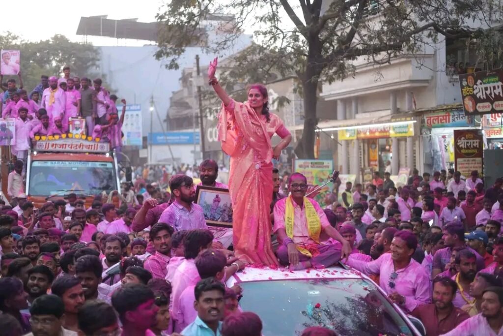 पंढरपूरच्या नगराध्यक्षपदी डॉ प्रणिता भालके विराजमान; भाजपा २o, तिर्थक्षेत्र विकास आघाडी ११,पंढरपूर मंगळवेढा विकास आघाडी ४,अपक्ष १