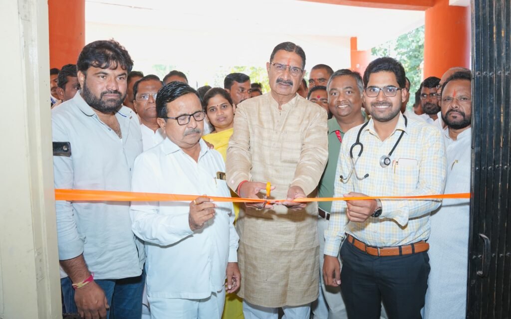 खा.शरद पवार यांच्या वाढदिवसानिमित्त माढ्यात महारोग्य शिबिर संपन्न, ५१० रुग्णांनी नोंदविला सहभाग