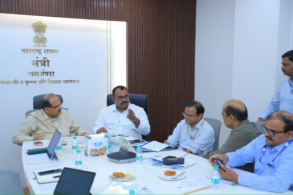 मंगळवेढ्यात म्हैसाळच्या पाच टीएमसी पाण्यासाठी सर्व्हेचे आदेश; जलसंपदा मंत्री राधाकृष्ण विखे-पाटील यांचे निर्देश ; आमदार समाधान आवताडे यांच्या पाठपुराव्याला यश