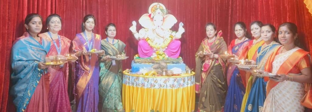 कर्मयोगी विद्यानिकेतनमध्ये गणपती बाप्पाला उत्साहात निरोप; सामूहिक अथर्वशीर्ष पठणाने भारावले वातावरण